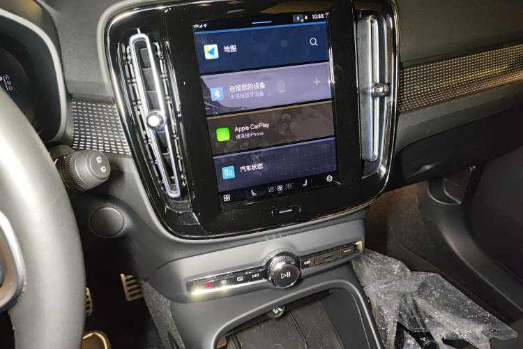 Used Volvo XC40 New Energy 2022 Four-Wheel Drive High-Performance Version Audio And AC Panel