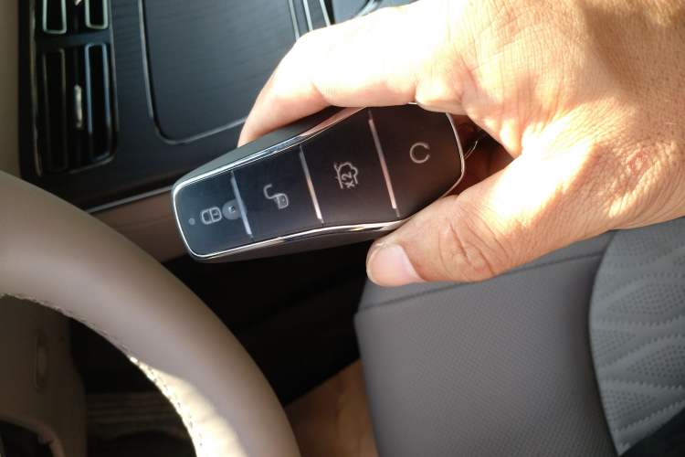 Used BYD Han 2025 EV with 701 km of Laser Radar-Enabled Intelligent Driving
