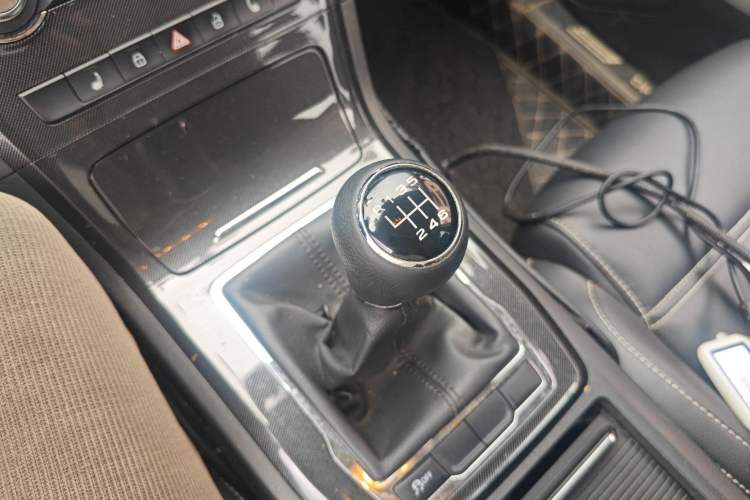 Used MG GS 2019 20T Manual Luxury Edition with Xenon Lights Gear Lever