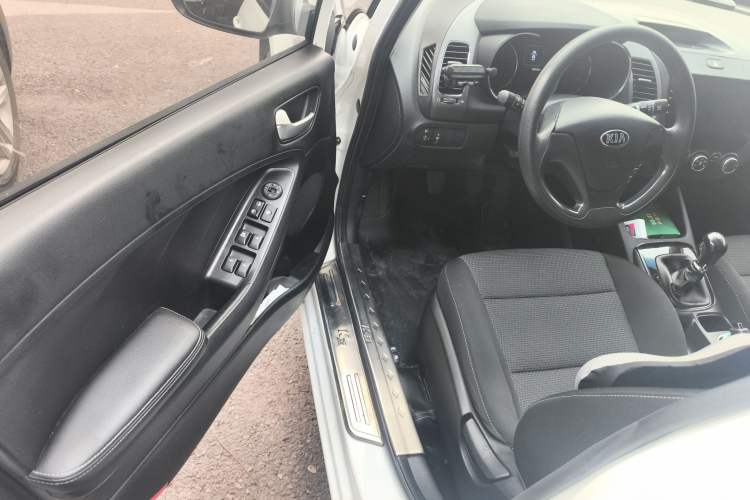 Used Kia K3 2016 1.6L Manual GL
