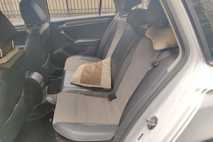 Used Volkswagen C-TREK 2018 1.5L Automatic Comfort Model Left Rear Seat