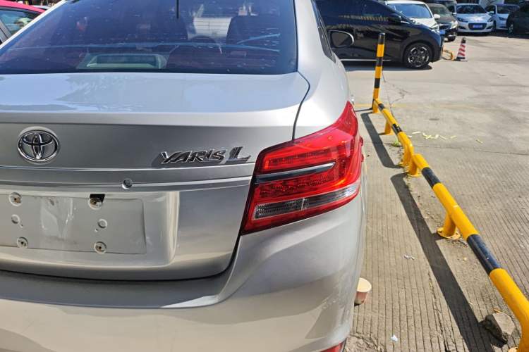Used Toyota YARiS L Zhi Xiang 2017 1.5E CVT Dynamic Edition Exterior 6