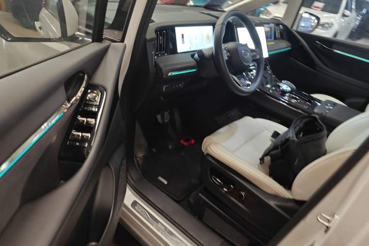 Used GAC Trumpchi E9 2023 E9 MAX