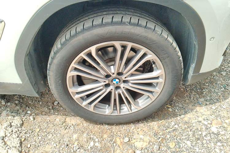 Used BMW X3 2018 xDrive28i Luxury Package China VI Emission Standard Right Front Wheel Hub