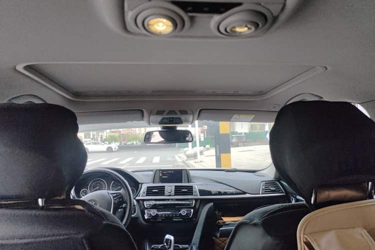 Used BMW 3 Series 2017 320Li Fashion Model Headliner