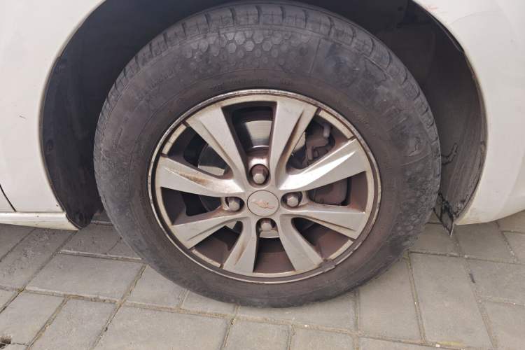 Used Chevrolet Sail 2015 Sail 3 1.3L Manual Ideal Edition Right Front Wheel Hub