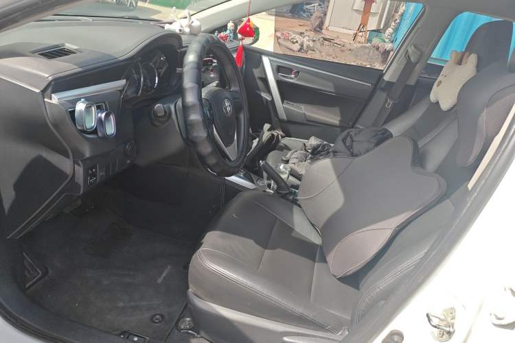 Used Toyota Corolla 2017 Revised Version 1.6L S-CVT GL Left Front Seat