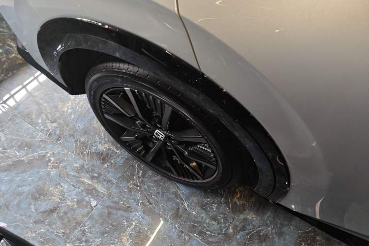 Used Honda e:NP2 2024 Advanced Edition Right Rear Wheel Hub