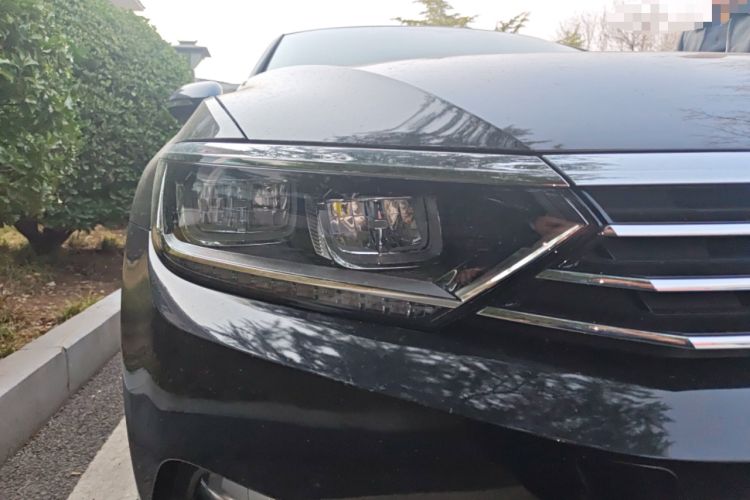 Used Volkswagen Magotan 2019 330TSI DSG Luxury Version China VI Standard