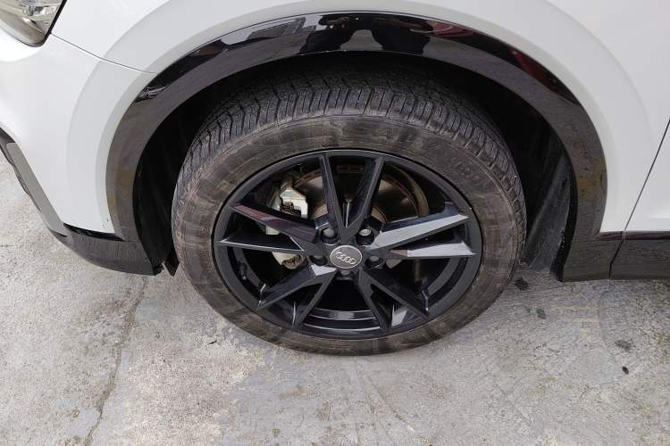 Used Audi Q2L 2021 35 TFSI Progressive Dynamic Edition