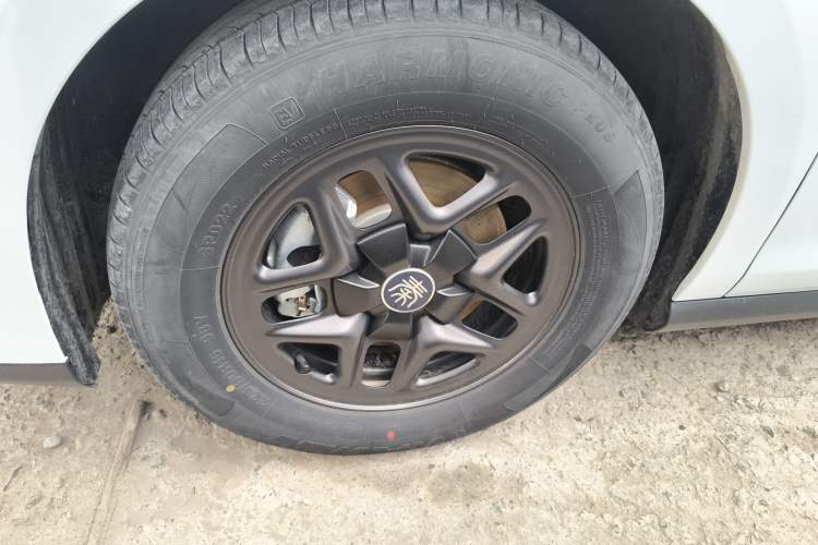 Used BYD Qin PLUS 2025 DM-i Smart Drive 55KM Leading Model