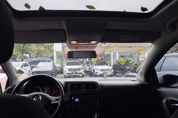 Used Volkswagen Polo 2018 1.5L Automatic Enjoyment Model Headliner