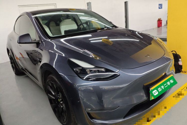 Used Tesla Model Y 2021 Long-Range All-Wheel-Drive Version
