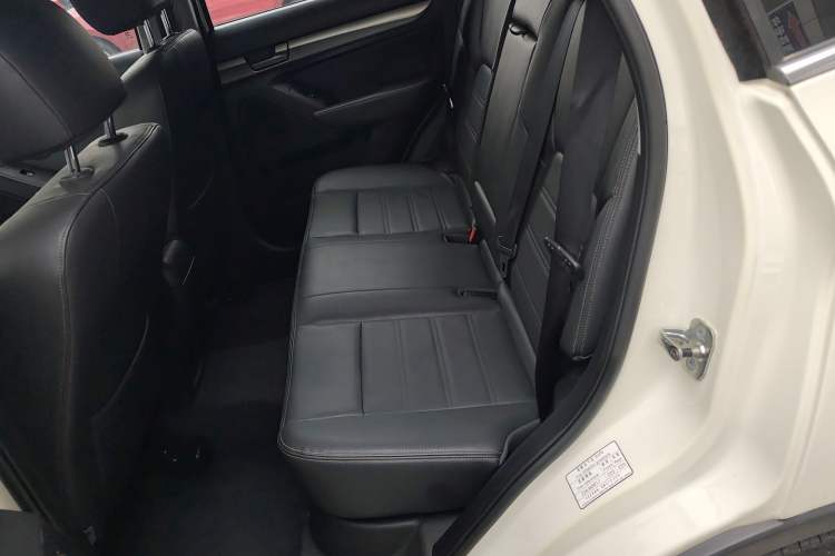 Used BAIC Senova X65 2015 2.0T Automatic Elite Model Left Rear Seat