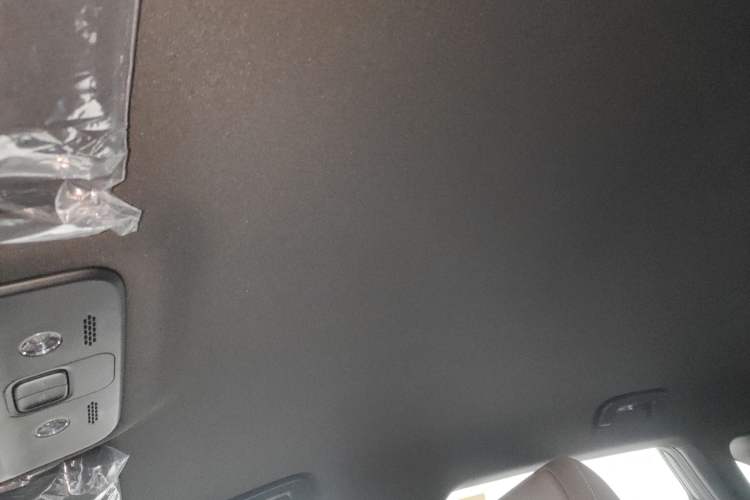 Used Wuling Xingguang S 2025 Model 510 km Leading Version Headliner