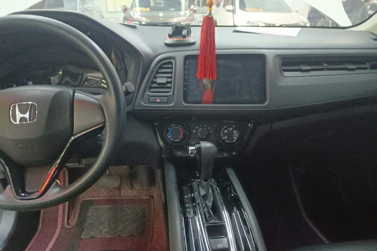 Used Honda Vezel 2020 1.5L CVT Elite Edition
