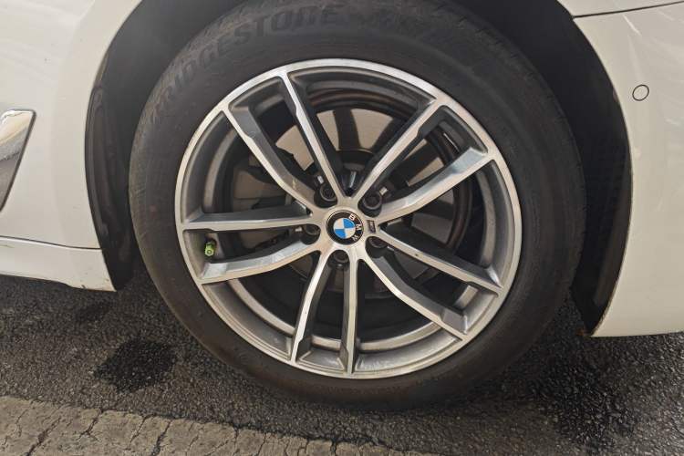 Used BMW 5 Series 2020 525Li M Sport Package