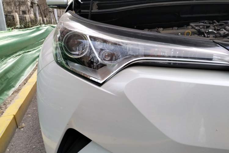 Used Toyota C-HR 2020 2.0L Leading Edition
