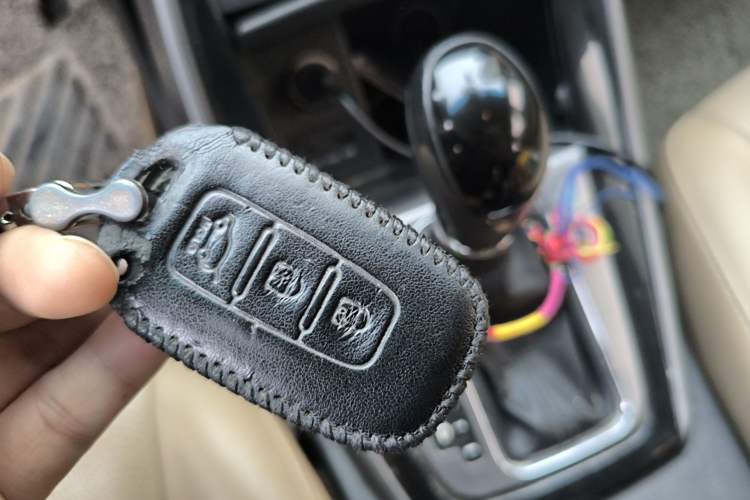 Used Hyundai Elantra (5th Generation / Langdong) 2013 1.6L Automatic Luxury Model
