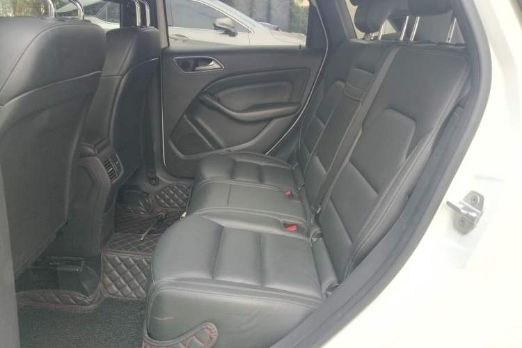 Used Mercedes-Benz B-Class 2013 B 260
