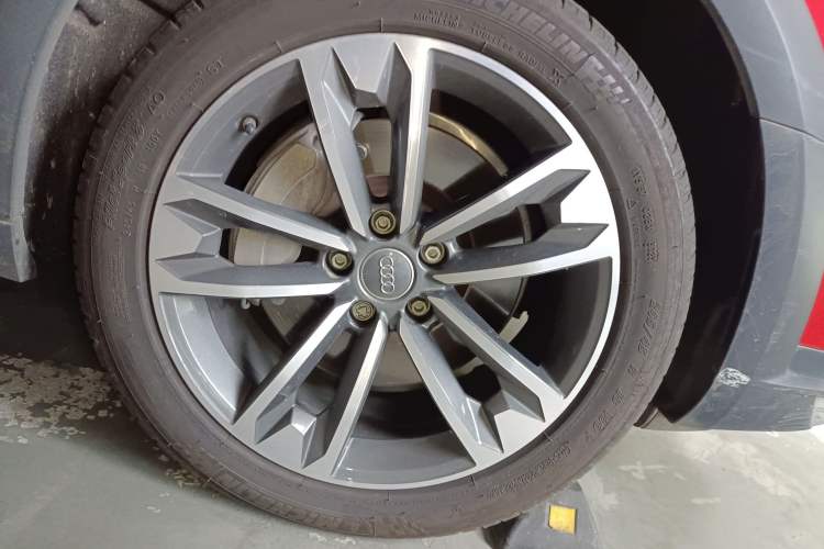 Used Audi A4 2017 45 TFSI allroad quattro Sport model
