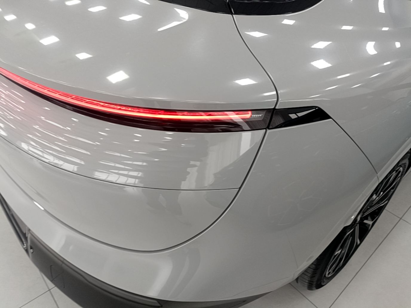Zeekr 007 2025 Rear-Drive Intelligent Driving Version 75 kWh — снимка 9