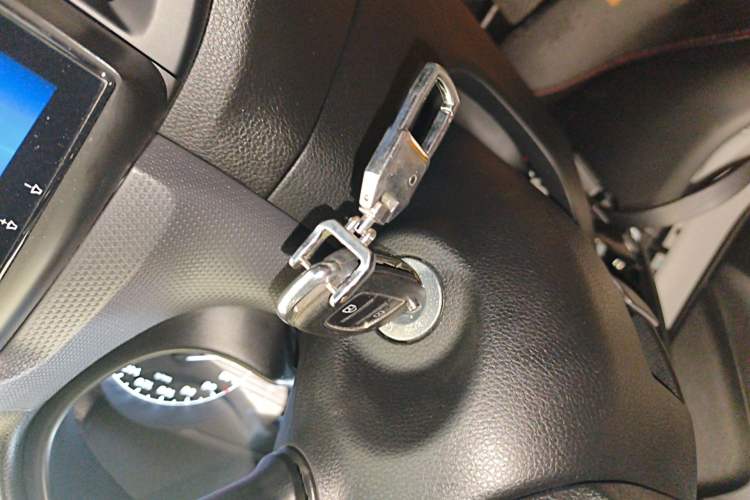 Used Hyundai Verna (older generation) 2017 1.4L Manual Refreshed Version China V Standard Vehicle Key