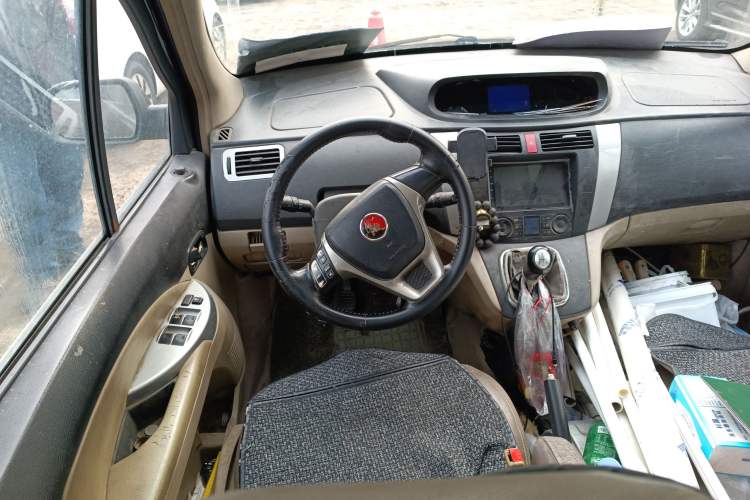 Used FORTHING Joyear SUV 2012 1.6L Deluxe Model