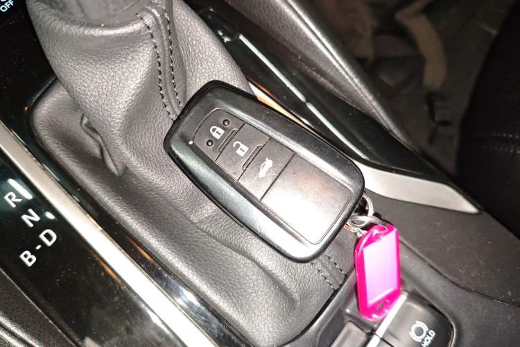 Used Toyota Levin 2022 Dual-Motor 1.8H E-CVT Leading Edition