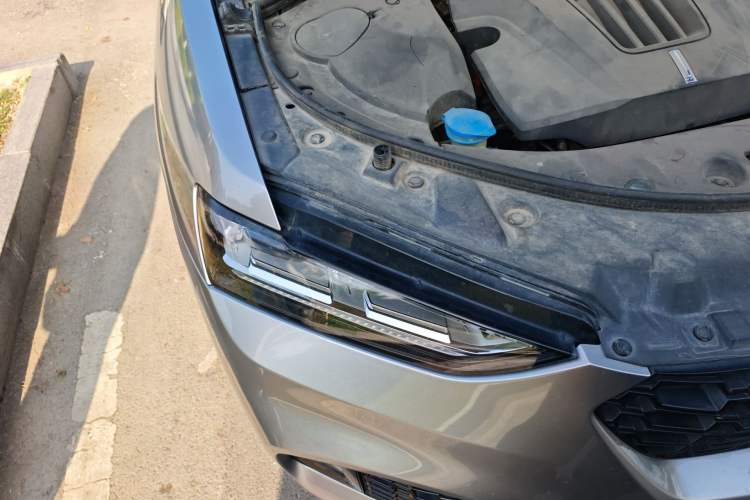 Used Wey VV7 2017 2.0T Ultra-Luxury Version
