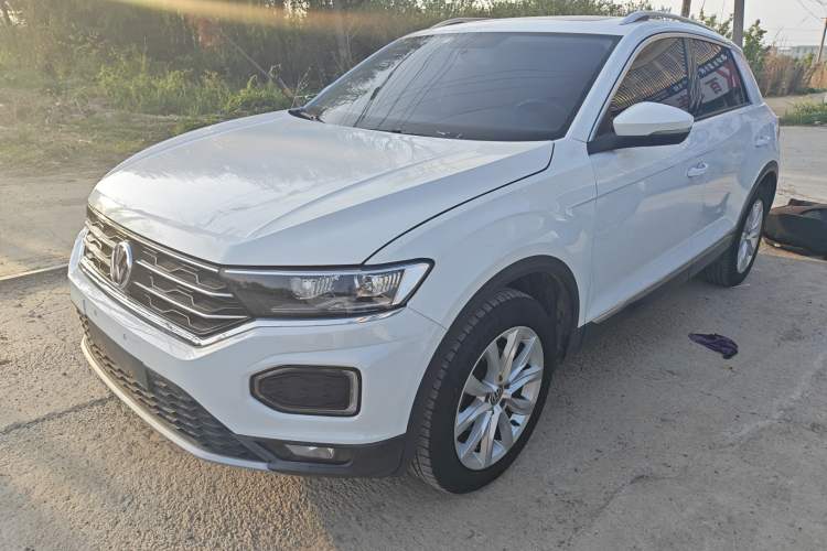 Used Volkswagen T-ROC 2018 230TSI DSG Two-Wheel Drive Advanced Version China V Standard