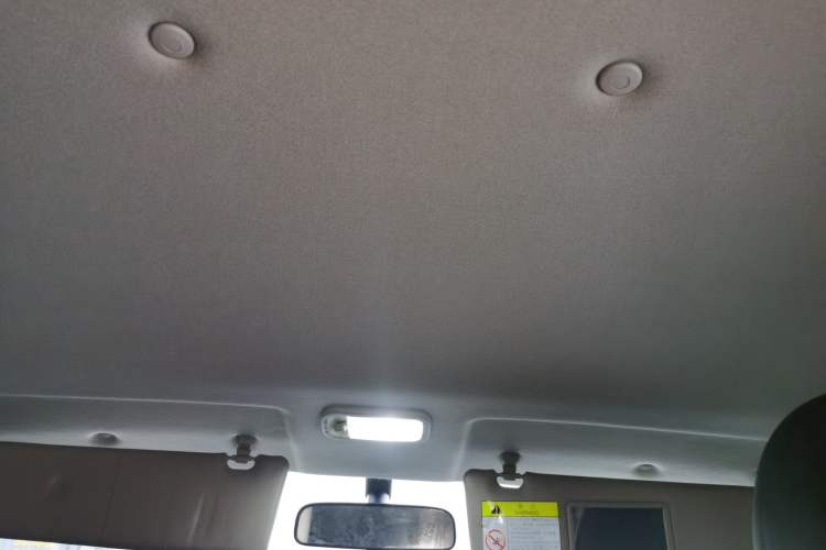 Used FORTHING Lingzhi 2023 M5L 1.6L Comfort Edition 7-Seater