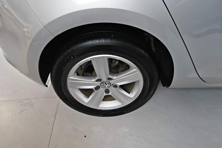 Used Volkswagen Golf 2014 1.4TSI Automatic Comfort Model Exterior 5