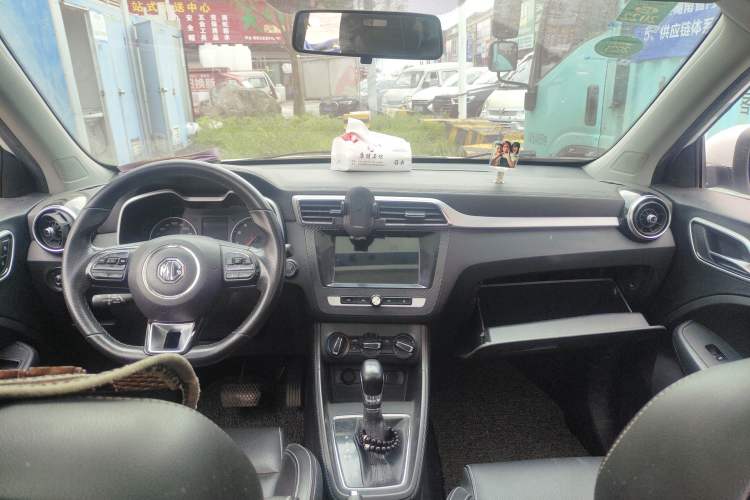 Used MG ZS 2018 1.5L Automatic Luxury Edition China V Standard Headliner