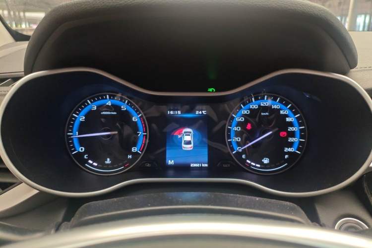 Used Geely Auto Emgrand 2019 Leading Edition 1.5L Manual Luxury Model China VI Standard Instrument Cluster