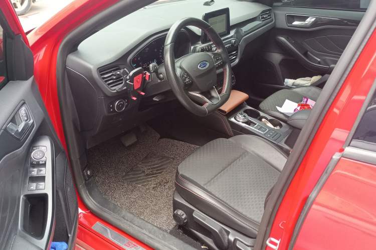 Used Ford Focus 2019 Hatchback EcoBoost 180 Automatic ST Line