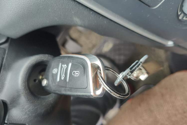 Used Peugeot 308 2014 Enjoy Edition Classic 1.6L Manual YouShang Model