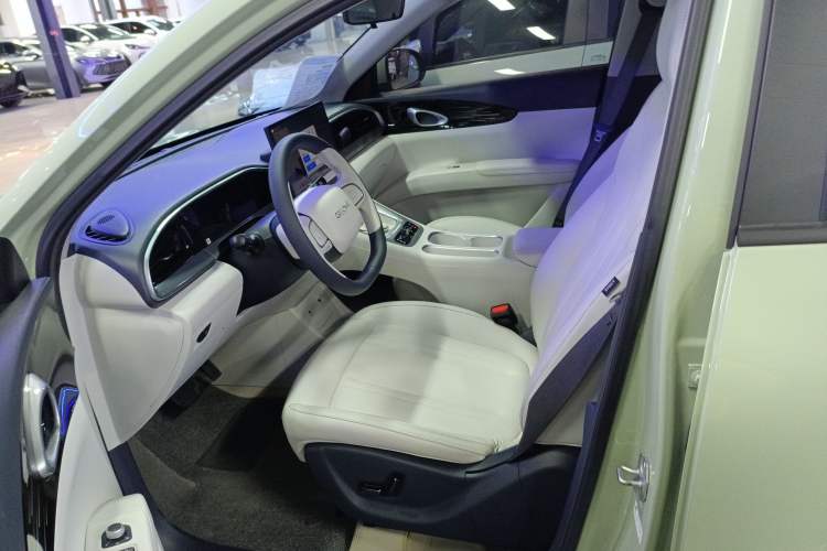 Used Geely Galaxy Geome 2025 UP 410km Exploration Edition