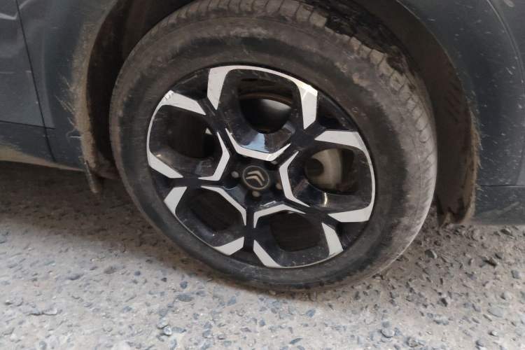 Used Citroen C5 AIRCROSS 2022 Peugeot 308 BEYOND 360THP Edition Right Front Wheel Hub