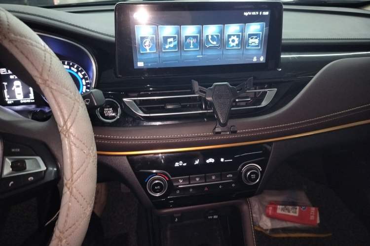 Used CHANGAN Eado DT 2018 1.6L Automatic Smart Enjoyment Model