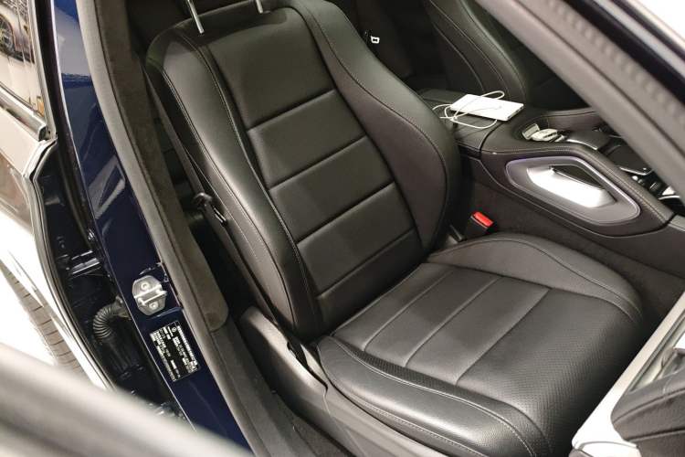 Used Mercedes-Benz GLE Coupe 2020 GLE 350 4MATIC Coupe SUV Fashion Model
