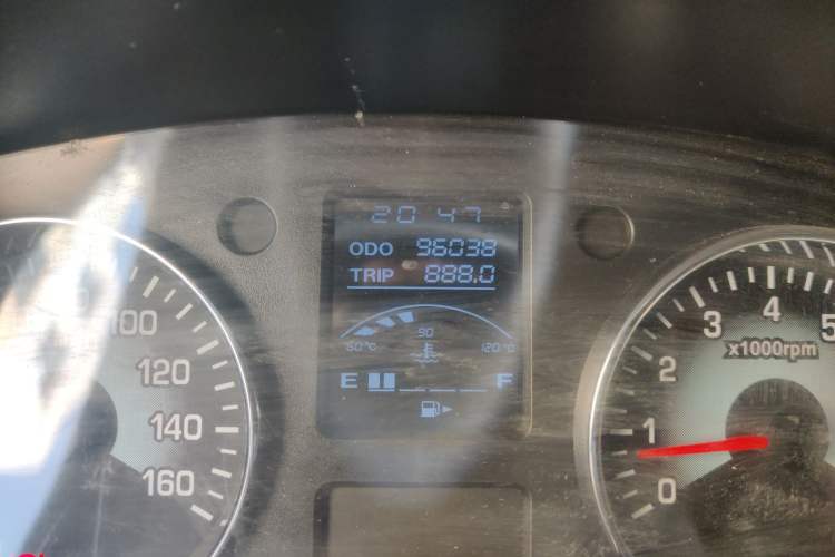 Used Jinbei New Hiace S 2018 1.5L Wealth Edition Van DLCG14