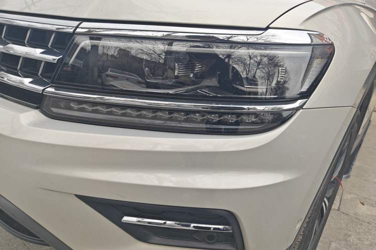 Used Volkswagen Tiguan L 2017 330TSI Automatic Two-Wheel Drive Flagship Edition