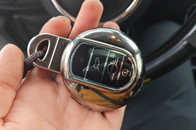 Used MINI Clubman 2016 1.5T COOPER Geek Edition Vehicle Key