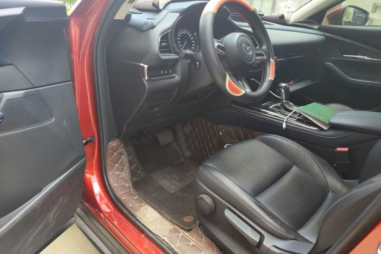 Used Mazda CX-30 2020 2.0L Automatic Joyful Model
