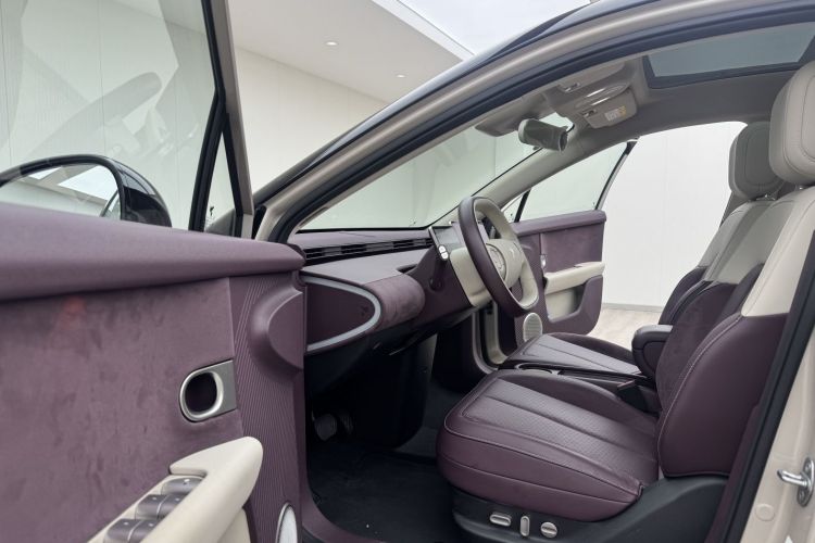 Used firefly 2025 Illuminated Edition
