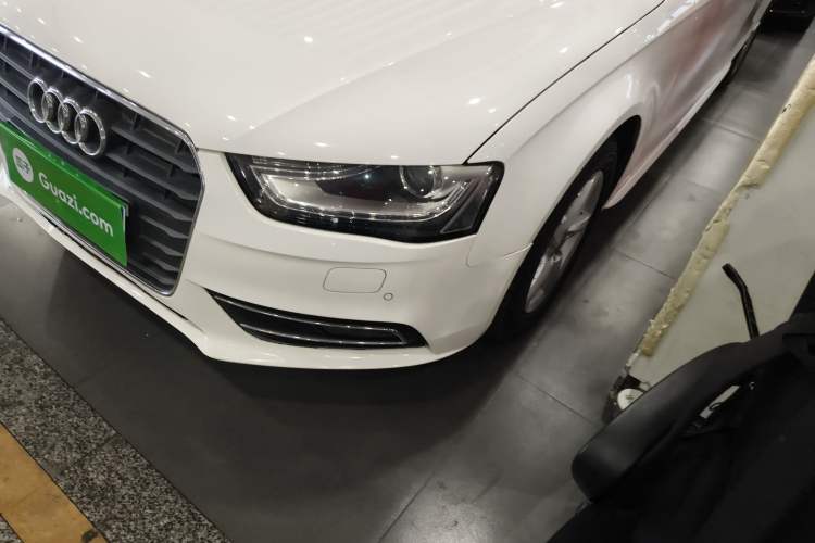 Used Audi A4L 2015 35 TFSI Automatic Standard Model
