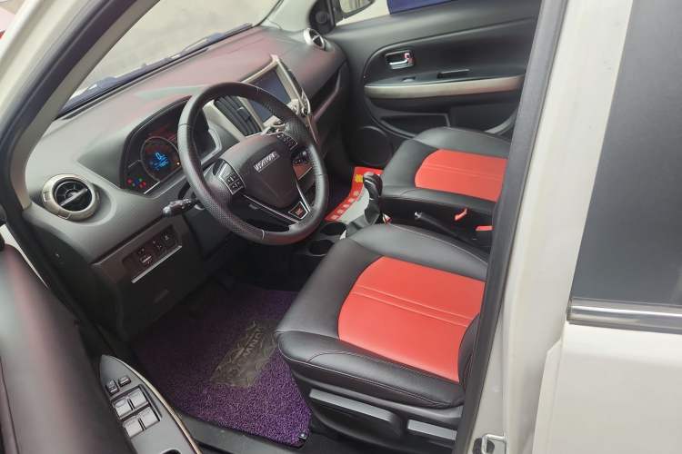 Used Haval H1 2017 Red-Label 1.5L AMT Luxury Model
