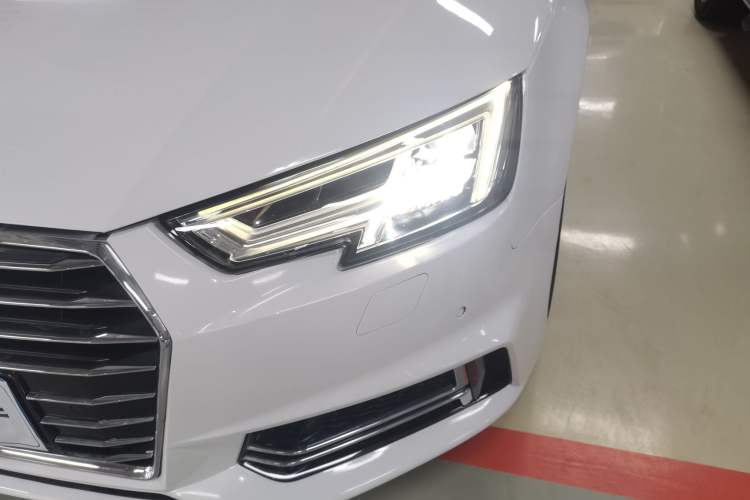 Used Audi A4L 2018 30th Anniversary Edition 40 TFSI Trendy Model