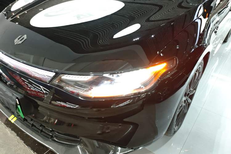 Used Leapmotor C01 2022 Four-Wheel Drive Dual-Motor High-Performance Version
